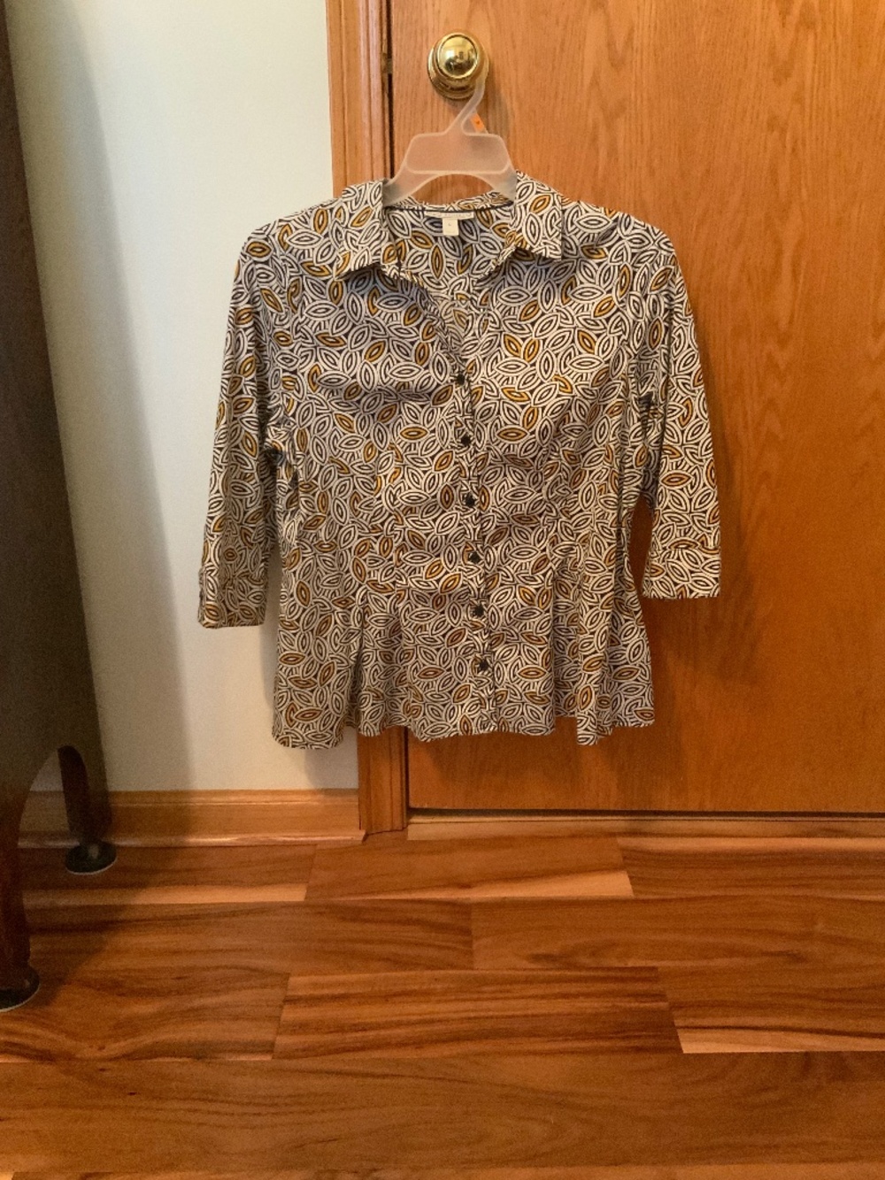 Dana Buchman womens blouse large black white gold geometric design nwot